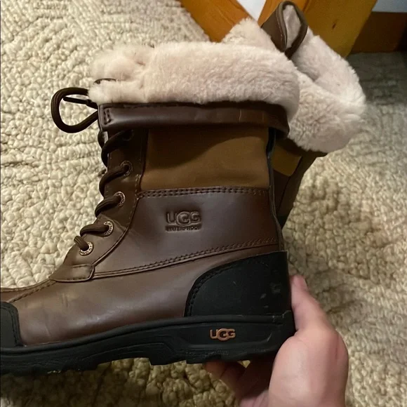 UGG Brown and Black Waterproof Boots with Traction Sole - Picture 4 of 13